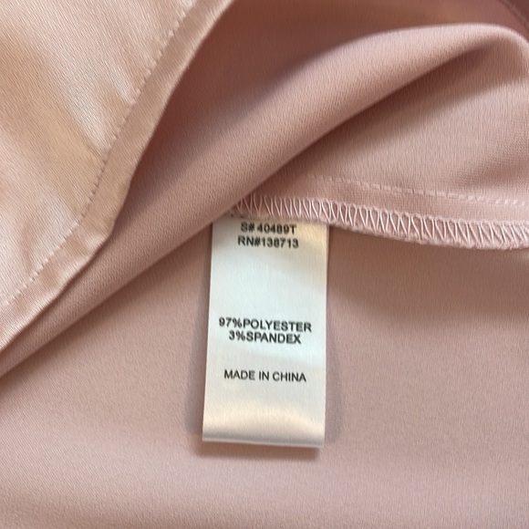 Doe & Rae Pink Blouse - Picture 3 of 6